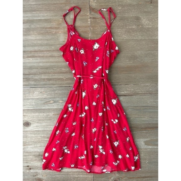 UO x Wrangler Delilah Ruffle Wrap Dress - Picture 6 of 10